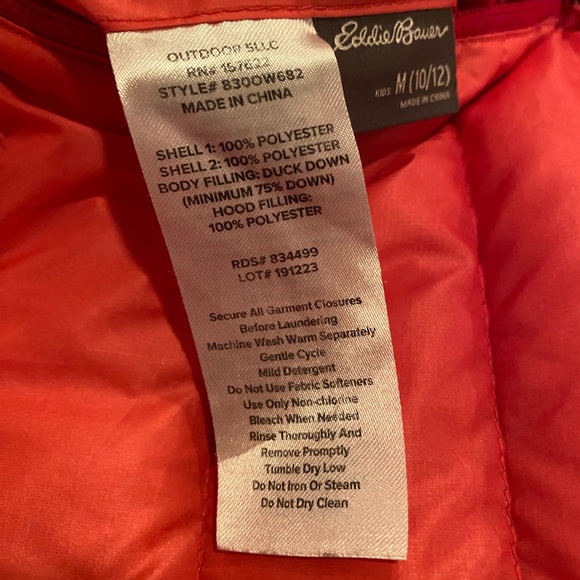 Eddie Bauer Kids Bright Red/Pink Ombré Reversible Puffer Coat M (10-12) - Picture 5 of 13